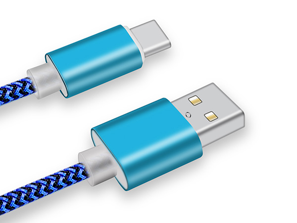 联鑫德诚浅析定制USB数据线的优点
