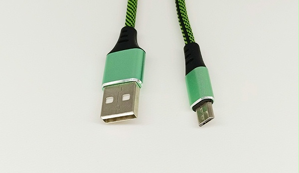 5.7-Micro USB数据线03